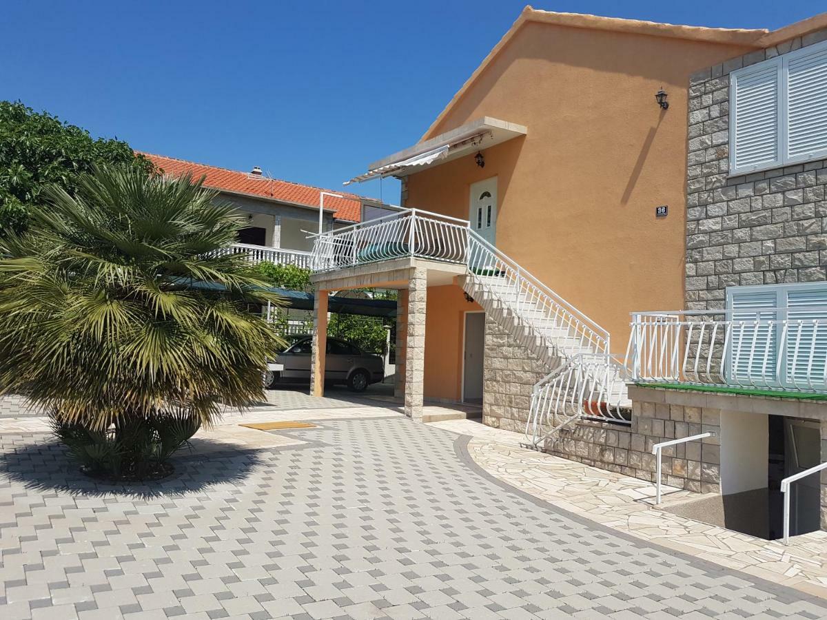 Apartments Alma Orebić Exteriér fotografie